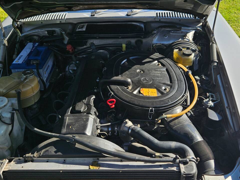 Image 6/22 of Mercedes-Benz 300 SL (1988)