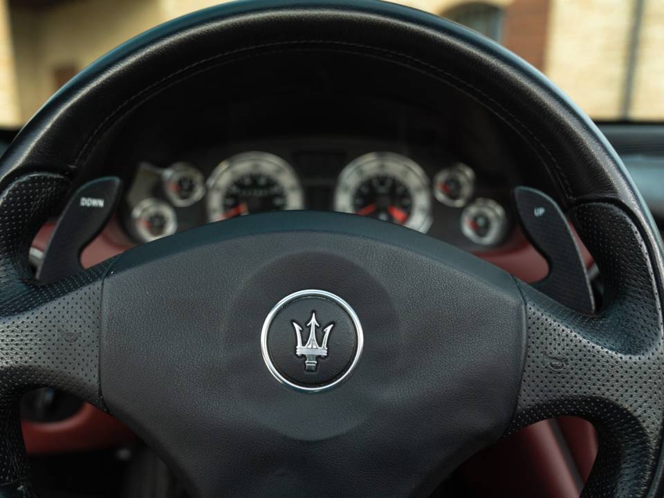 Immagine 38/49 di Maserati Spyder 4200 (2002)