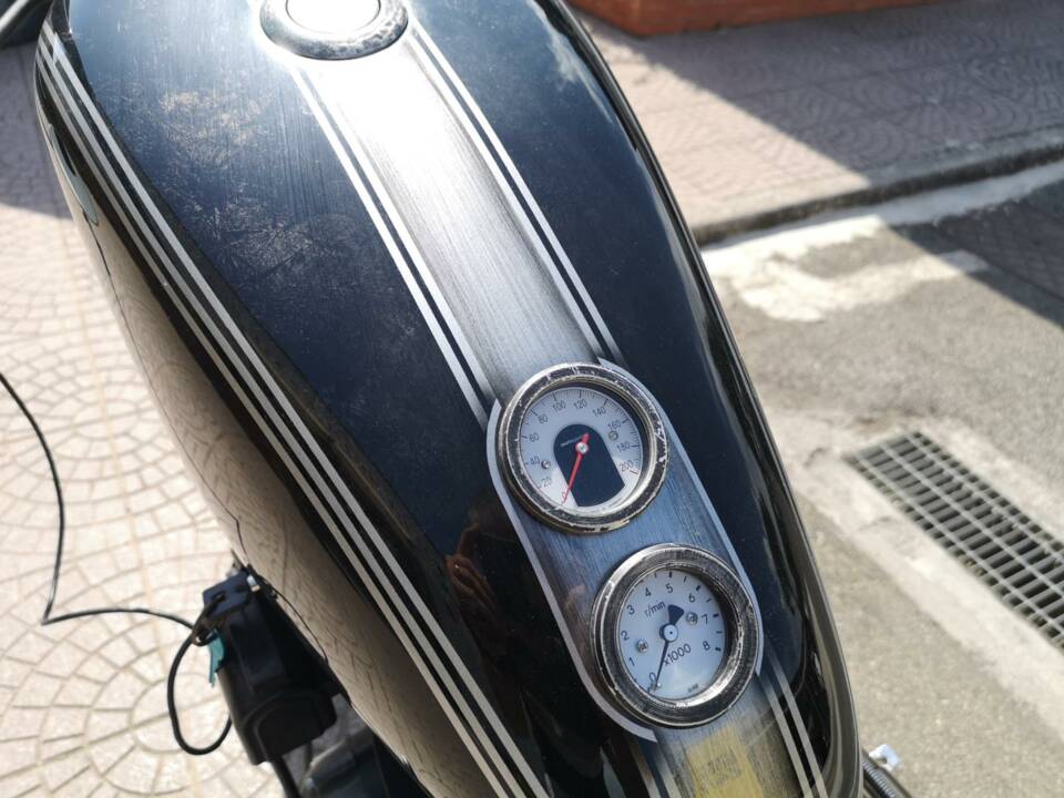 Image 23/32 of Harley-Davidson Sportster XL 883 (1993)