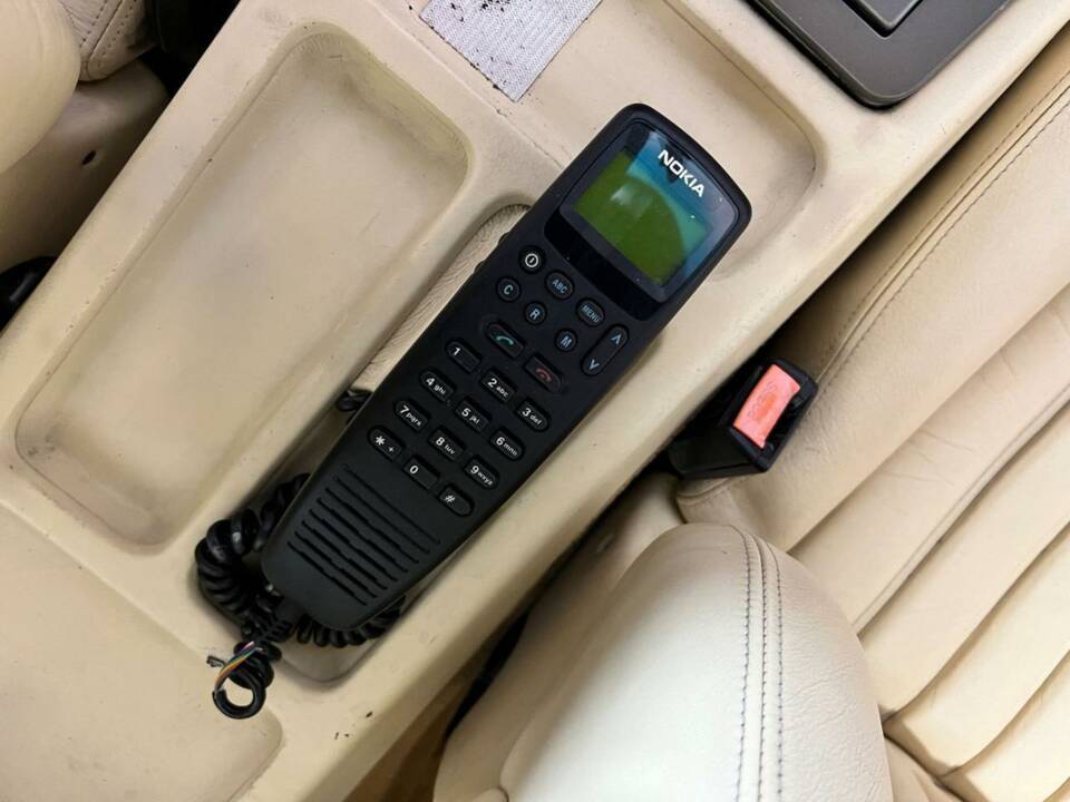 Image 24/49 of Ferrari 456 GT (1994)