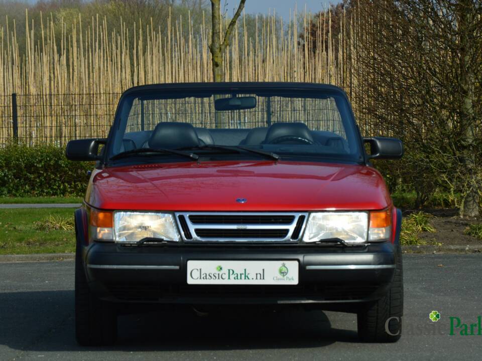 Bild 19/50 von Saab 900 2.0i 16V (1993)
