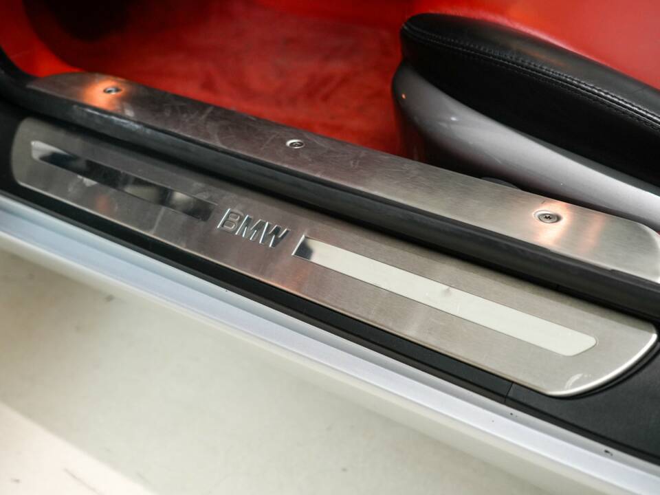 Bild 38/40 von BMW Z8 (2000)