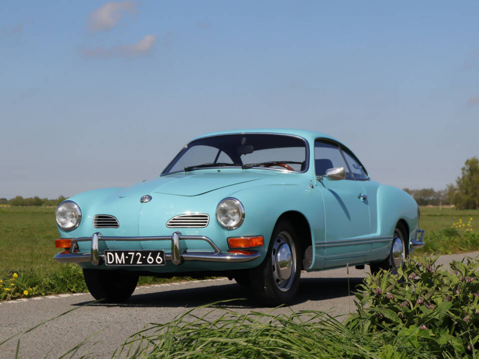 Image 3/50 of Volkswagen Karmann Ghia 1600 (1970)