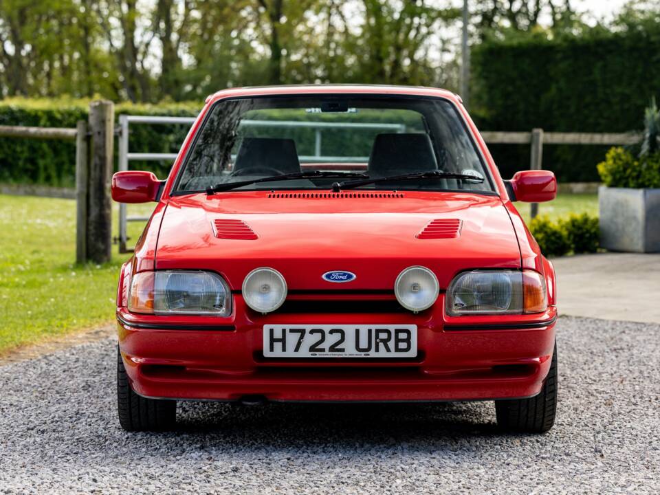 Afbeelding 6/45 van Ford Escort turbo RS (1990)