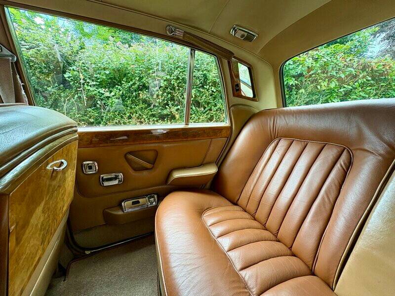 Afbeelding 32/56 van Bentley T 1 (1969)