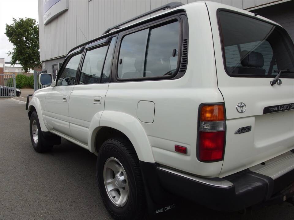 Bild 31/97 von Toyota Land Cruiser FJ80 (1992)