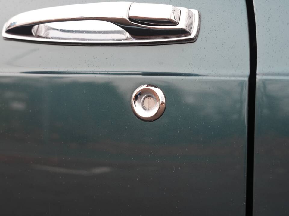 Bild 68/86 von Bentley Continental R (1997)