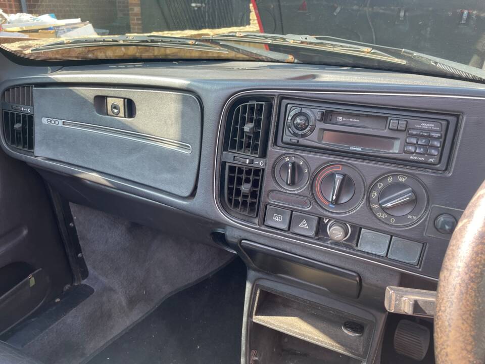 Image 9/10 of Saab 900 Turbo 16V (1990)