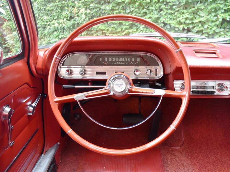 Bild 23/38 von Chevrolet Corvair Monza Coupe (1963)