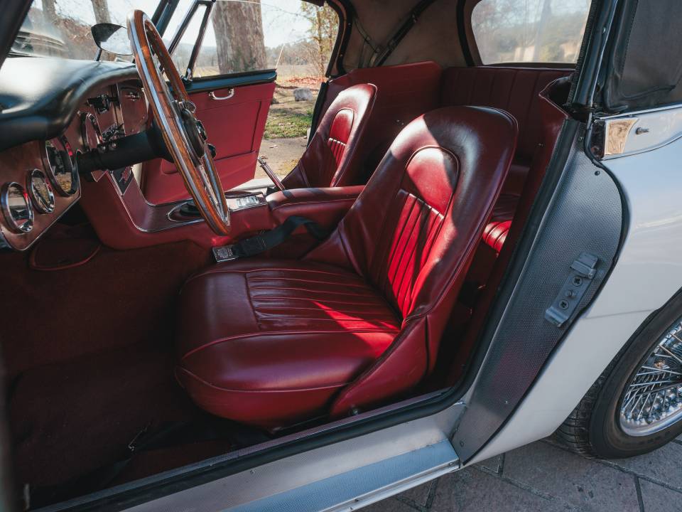 Bild 39/44 von Austin-Healey 3000 Mk III (BJ8) (1966)
