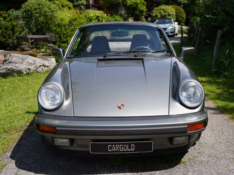 Bild 4/20 von Porsche 911 Carrera 3.2 (1988)