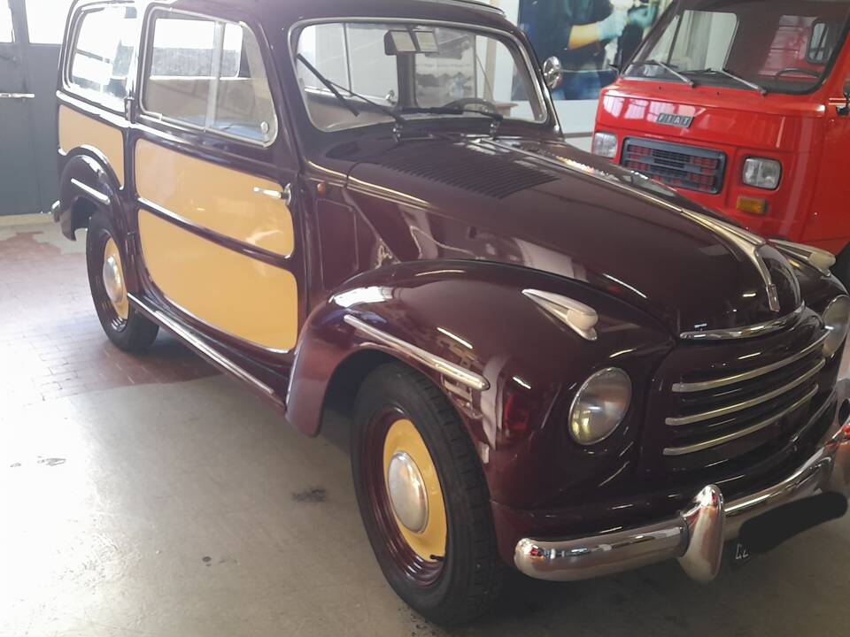 Image 2/40 of FIAT 500 C Giardiniera (1952)