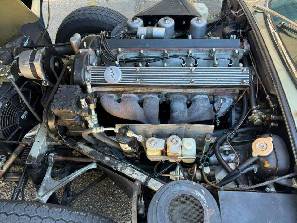 Imagen 16/21 de Jaguar E-Type (2+2) (1969)