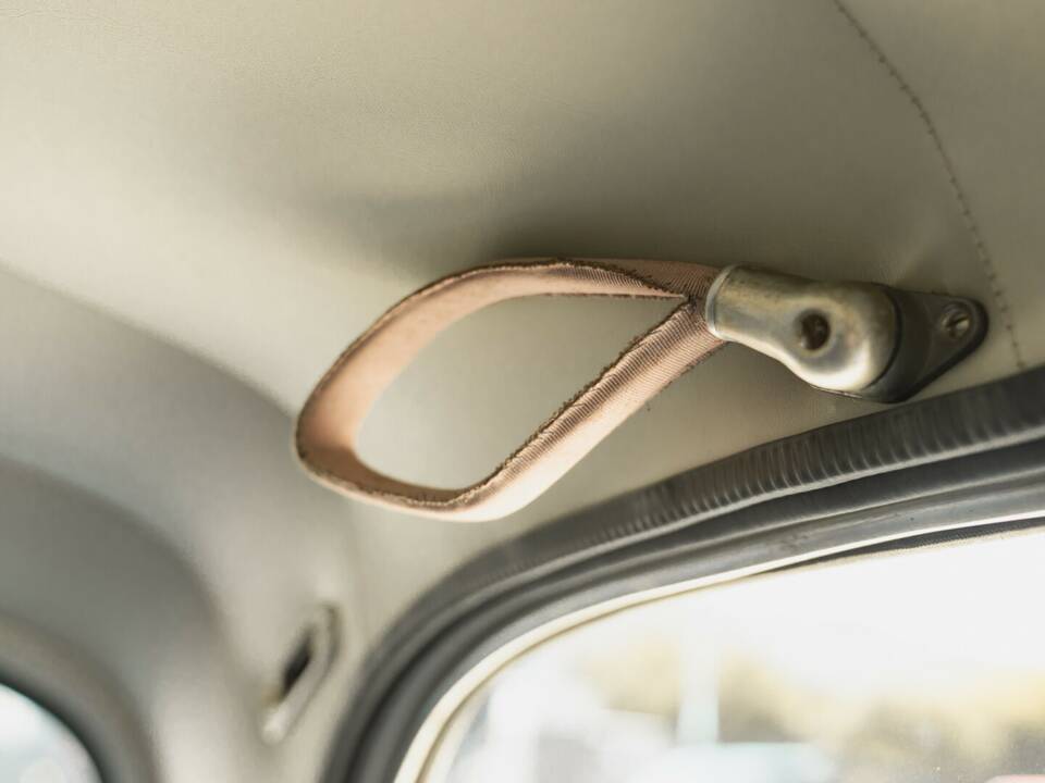 Image 32/38 of FIAT 1100-103 E TV (1957)