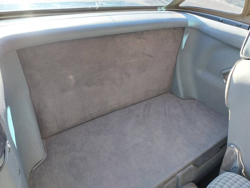 Image 32/43 of Mercedes-Benz 300 SL (1989)