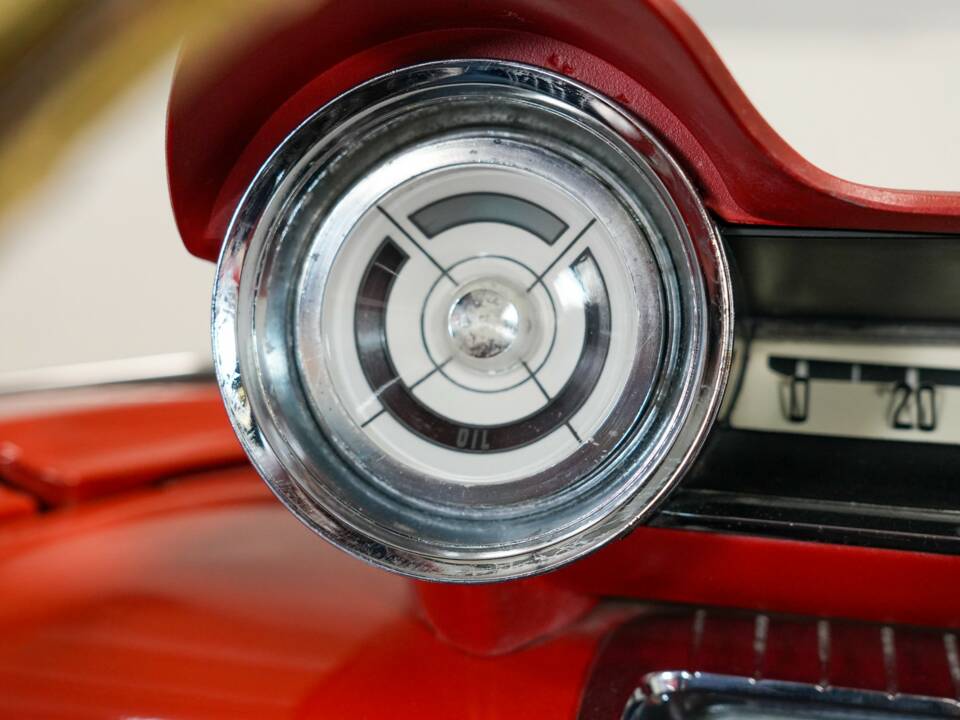 Bild 25/43 von Plymouth Fury (1961)