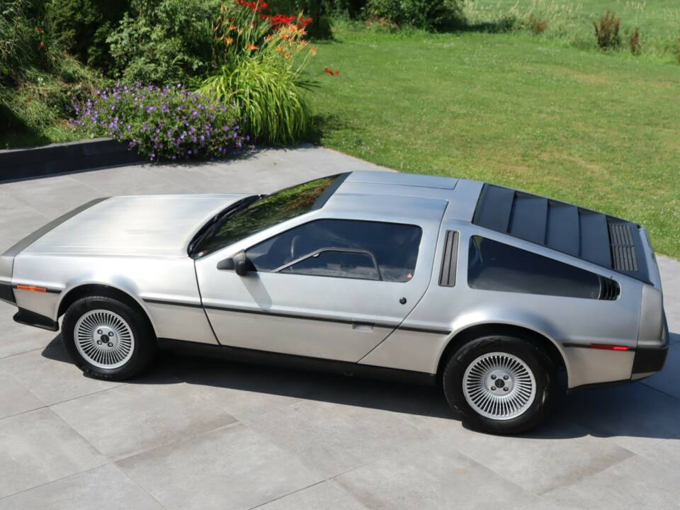 Immagine 41/50 di DeLorean DMC-12 (1981)