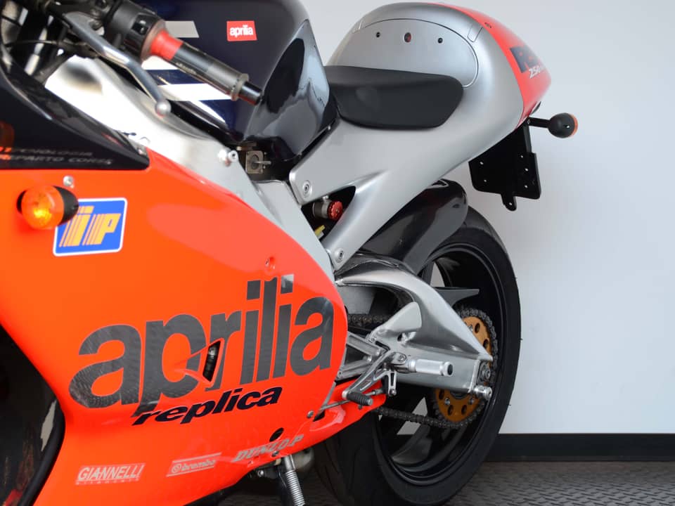 Image 37/51 of Aprilia RS 250 (1998)