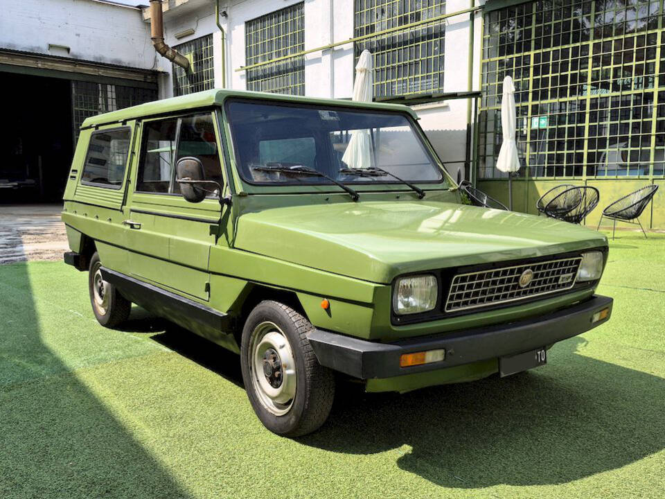 Image 59/69 of FIAT 127 Moretti Midimaxi 900 (1978)