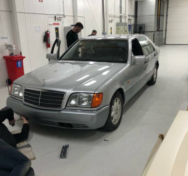 Image 36/59 of Mercedes-Benz 600 SEL (1992)