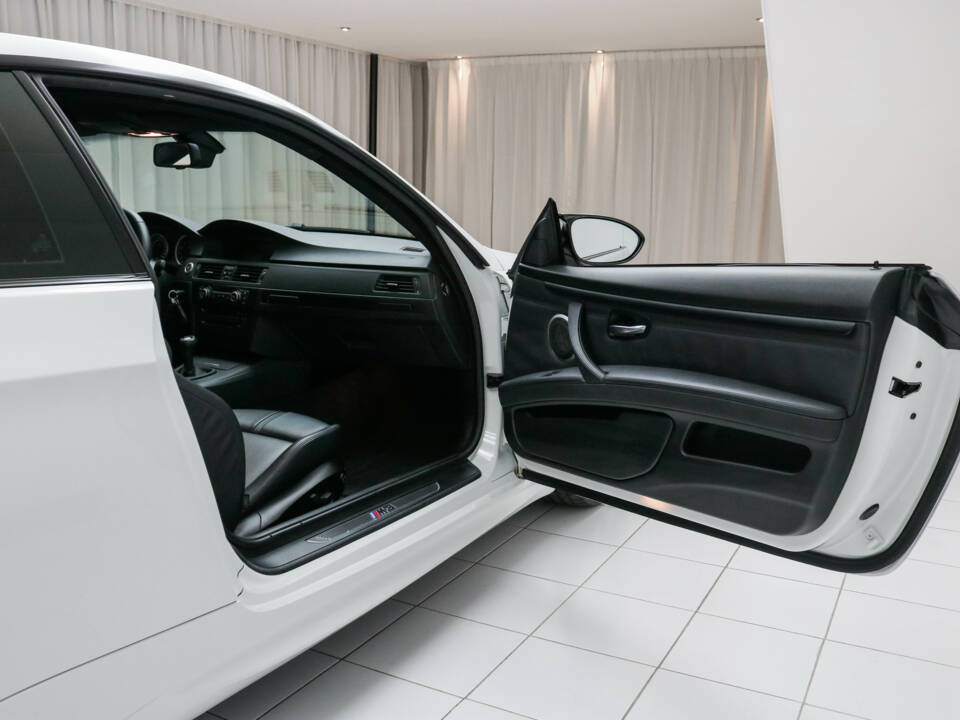 Image 9/19 de BMW M3 (2007)