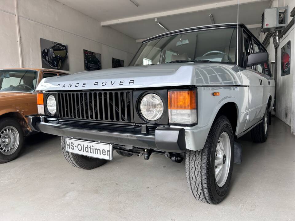 Afbeelding 6/26 van Land Rover Range Rover Classic (1984)