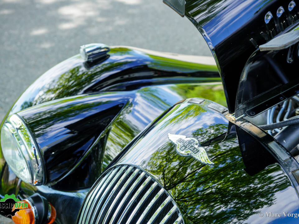 Image 29/54 of Morgan Plus 8 (1992)