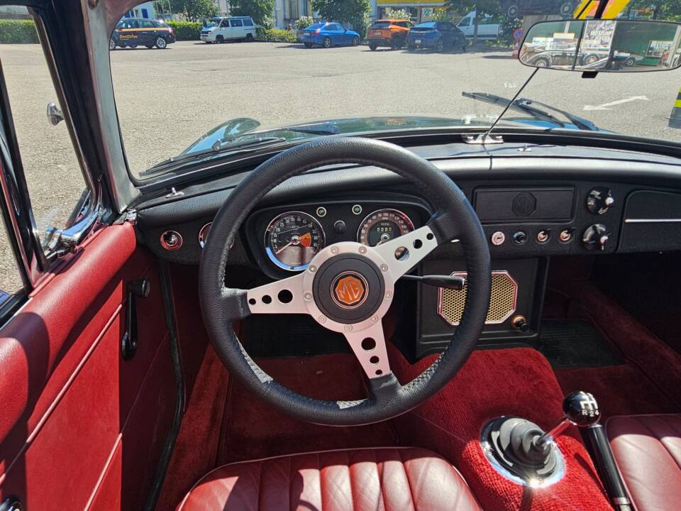 Bild 11/24 von MG MGB (1968)