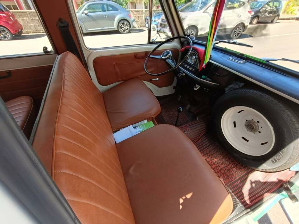 Image 37/50 of FIAT 850 Familiare (1972)