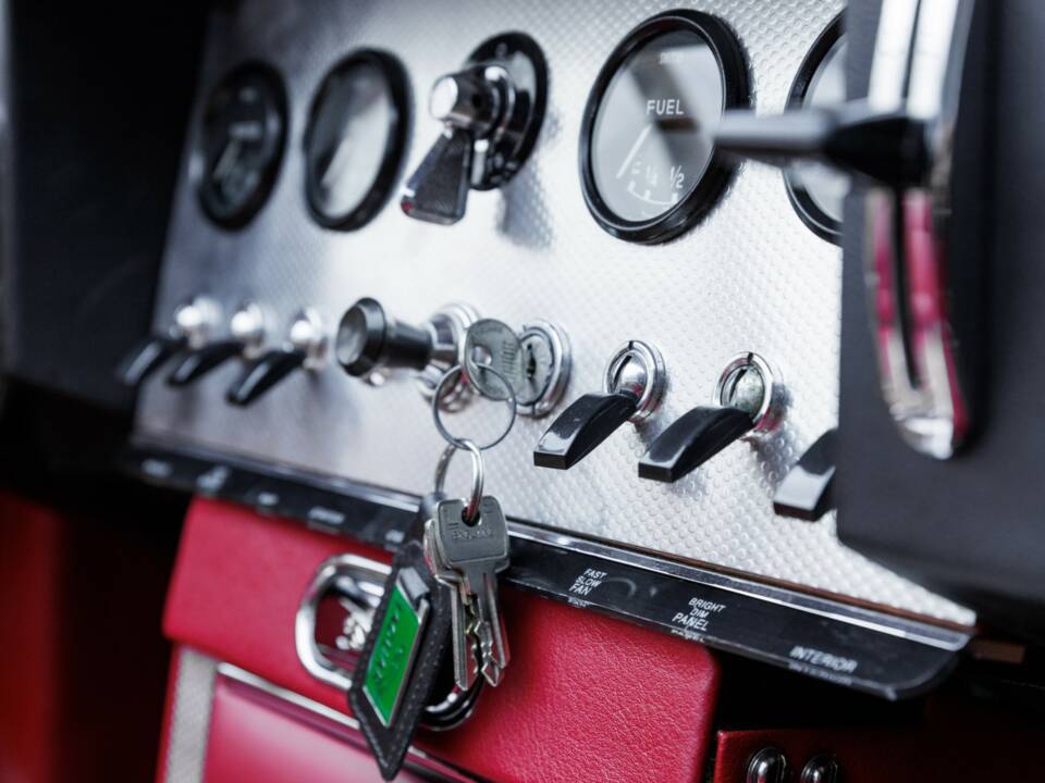 Afbeelding 41/50 van Jaguar E-Type 3.8 (1961)