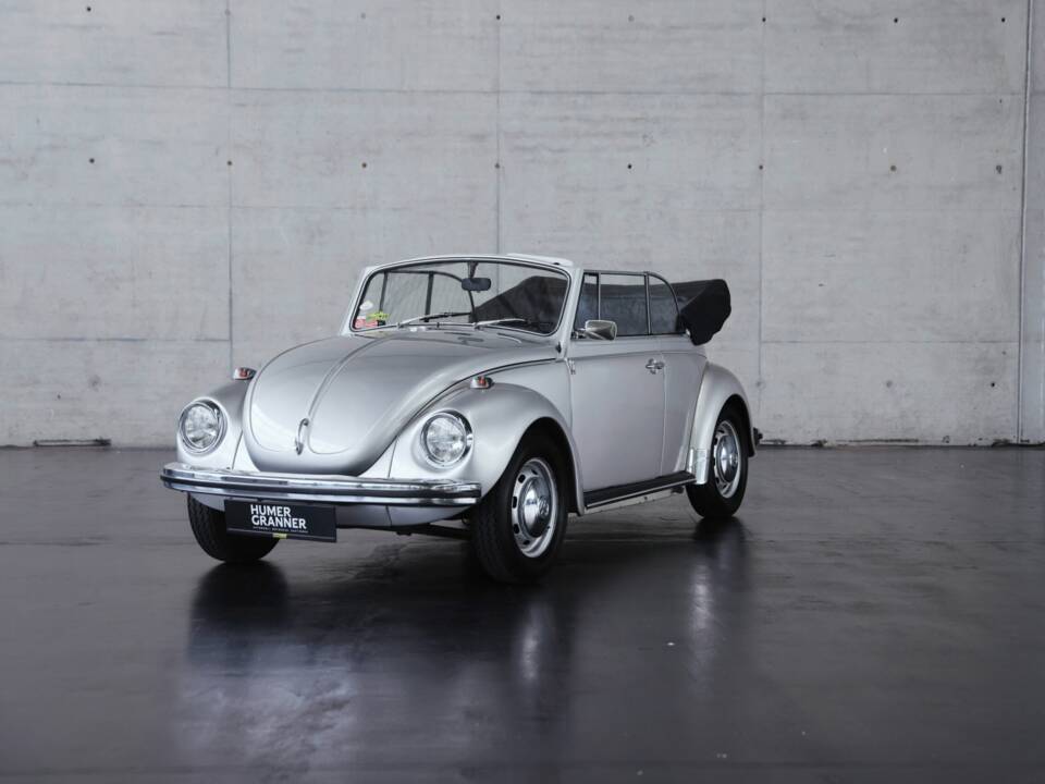 Image 10/37 of Volkswagen Beetle 1302 (1971)