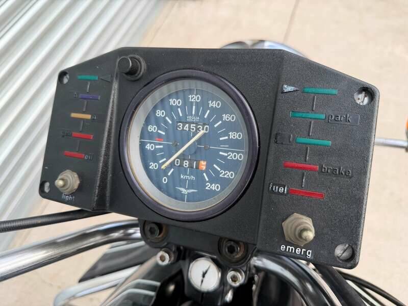 Image 8/28 of Moto Guzzi V 1000 I-Convert (1979)