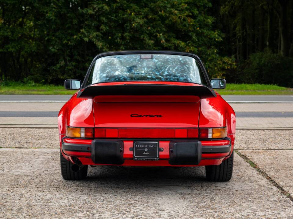 Bild 15/35 von Porsche 911 Carrera 3.2 (1987)
