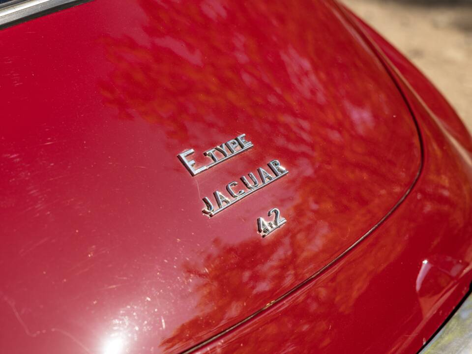 Imagen 7/25 de Jaguar Type E (2+2) (1969)