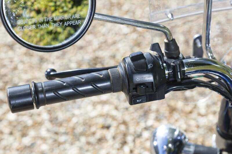 Image 22/35 of Royal Enfield Bullet Electra 350 (2005)