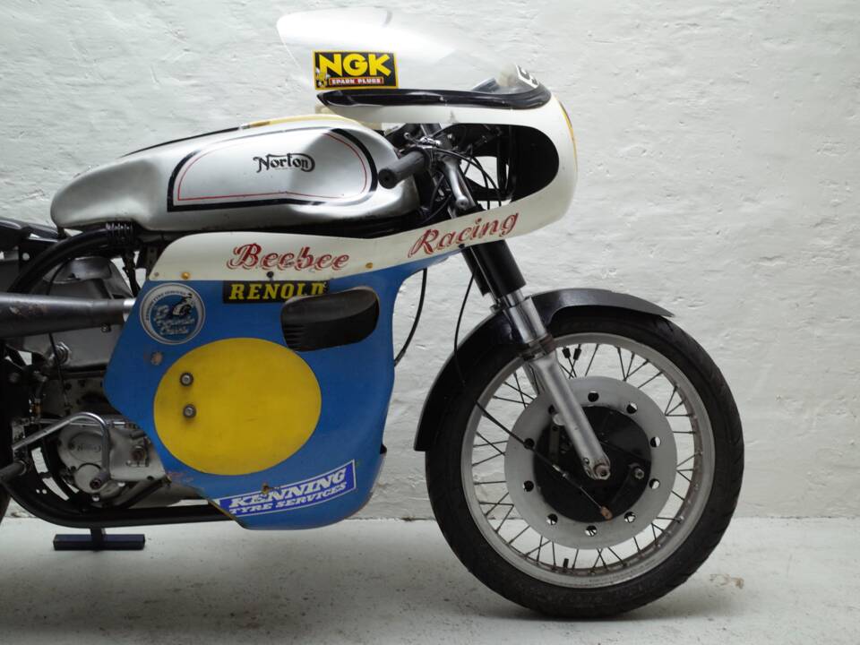 Image 2/26 of Norton Manx 500 (1955)