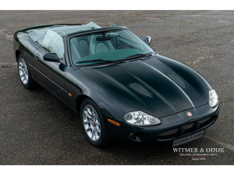 Bild 9/33 von Jaguar XKR (1999)