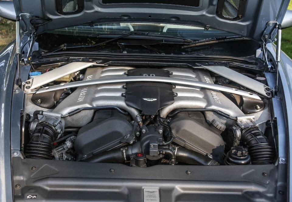 Bild 14/30 von Aston Martin DB 9 Volante (2006)