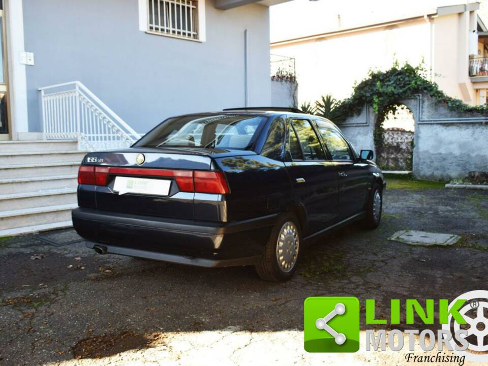 Image 3/10 of Alfa Romeo 155 2.5 V6 (1993)