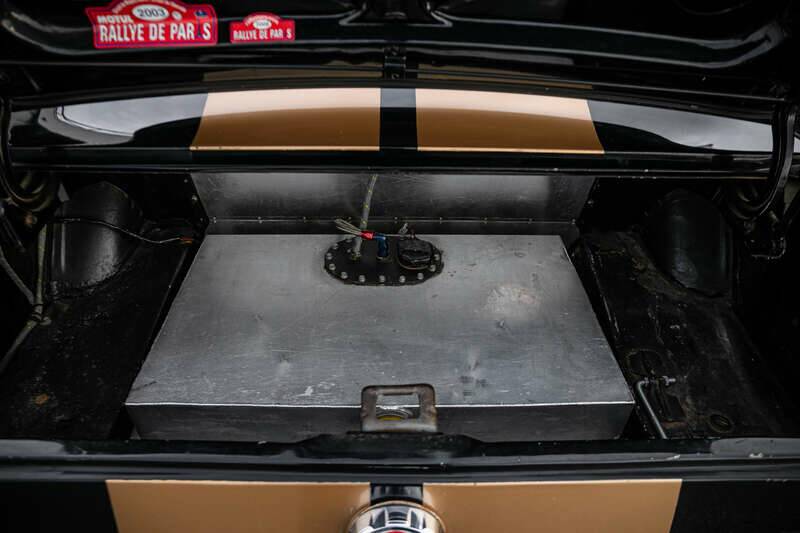 Image 26/38 of Ford Shelby GT 350H (1966)