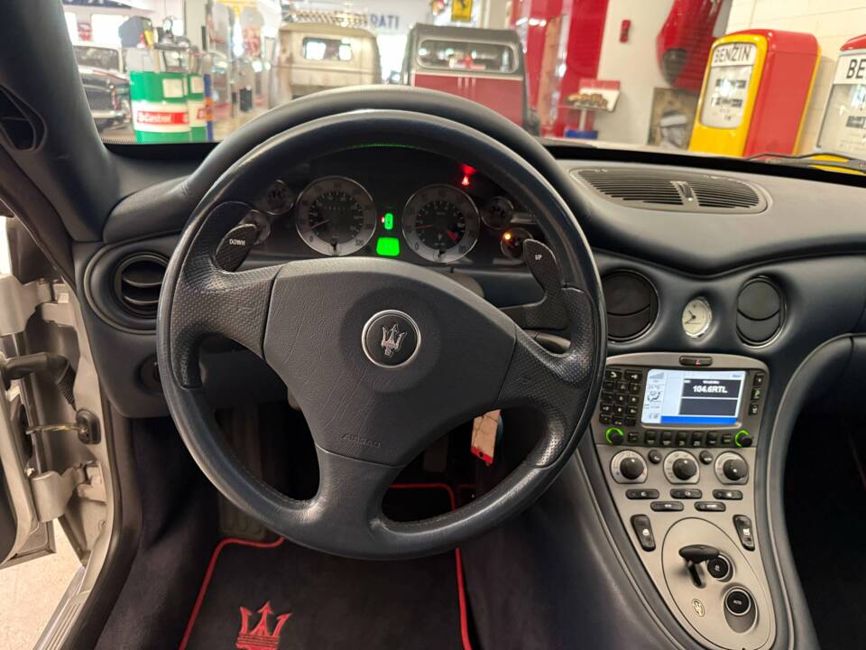 Image 8/17 of Maserati 4200 (2006)
