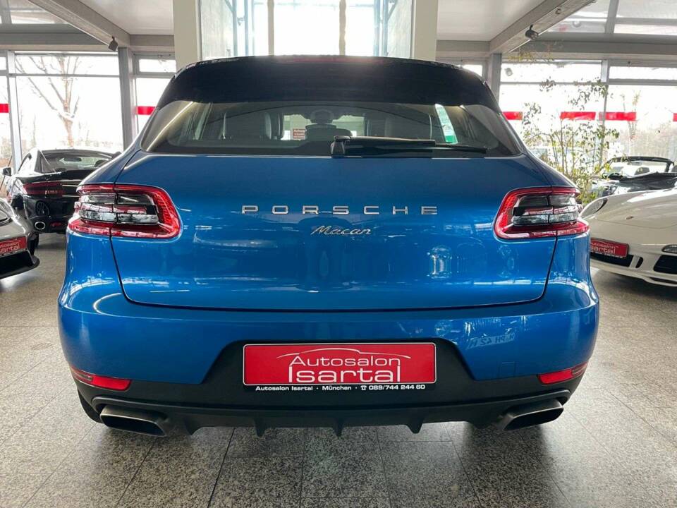 Image 5/19 of Porsche Macan (2018)