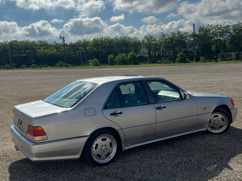 Immagine 5/15 di Mercedes-Benz S60 AMG (1994)