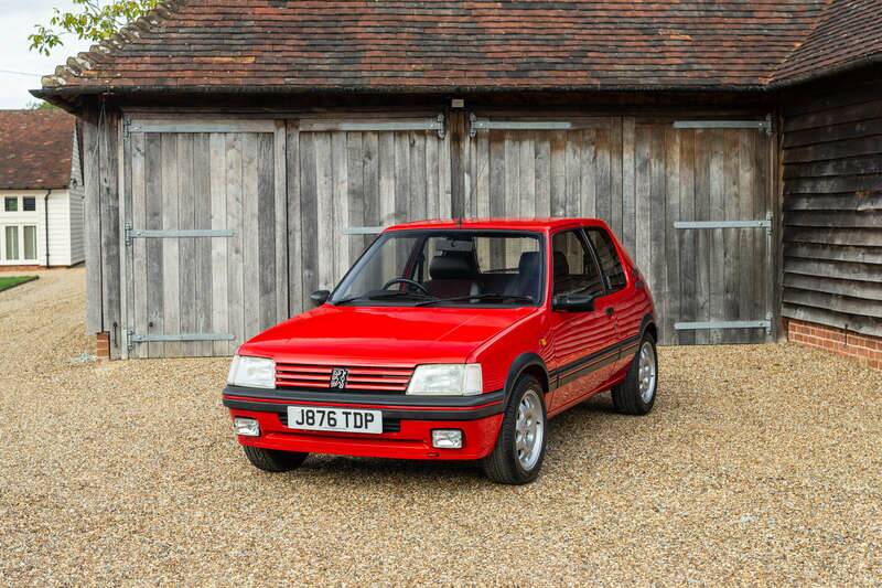 Immagine 19/50 di Peugeot 205 GTi 1.9 (1991)