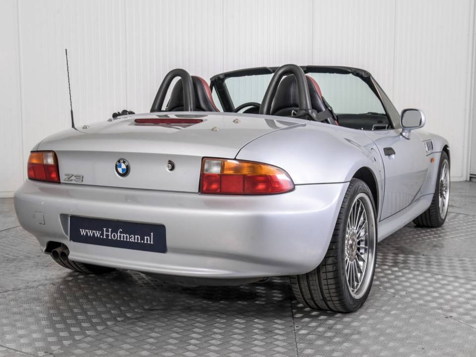 Image 22/48 de BMW Z3 2.8 (1998)