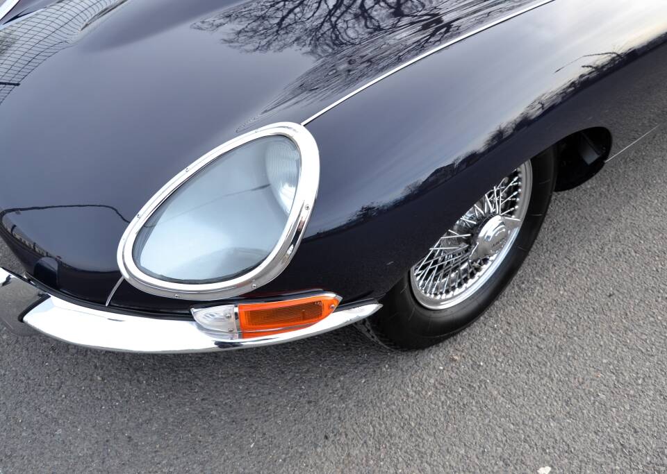 Afbeelding 15/32 van Jaguar E-Type 4.2 (1967)