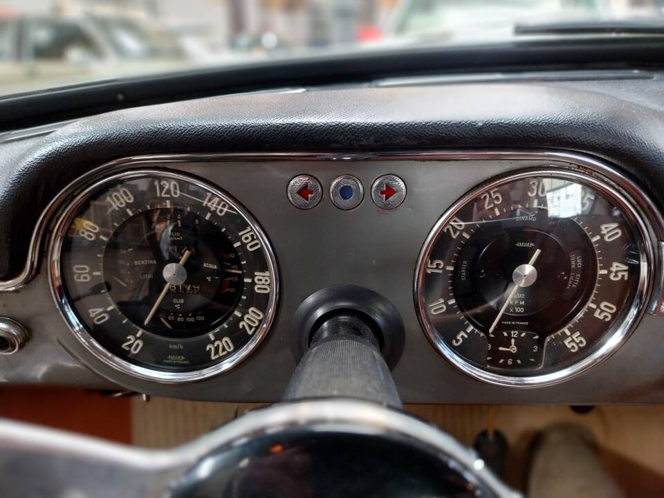 Image 51/51 of Lancia Flaminia GT Touring (1960)