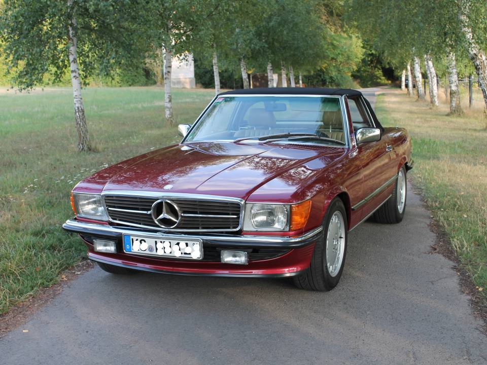 Image 2/20 of Mercedes-Benz 300 SL (1989)