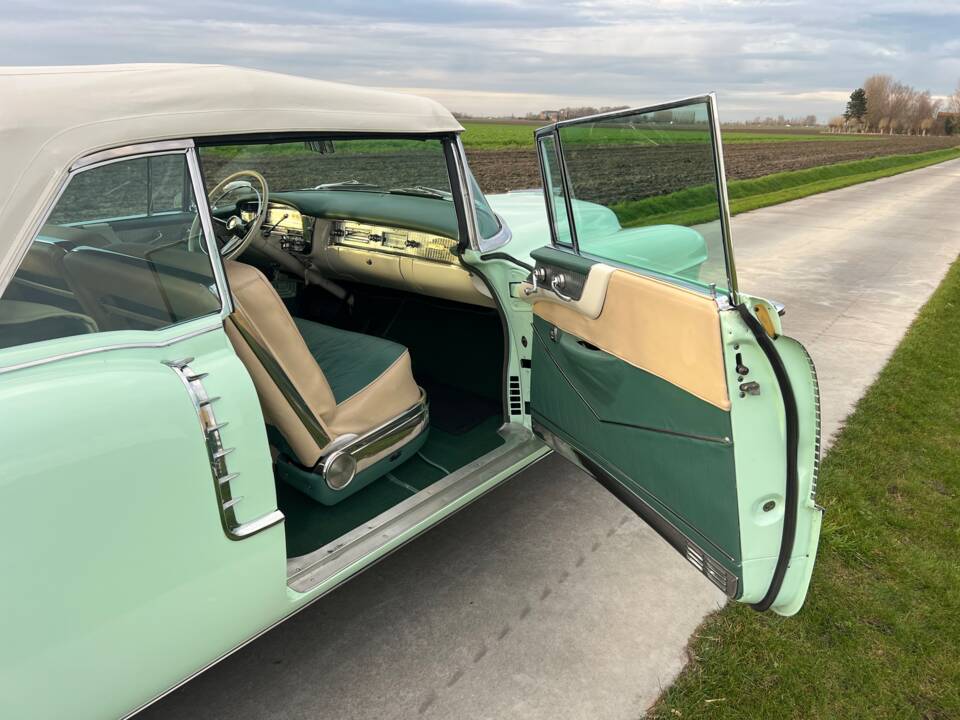 Image 56/83 of Cadillac 62 Convertible (1956)