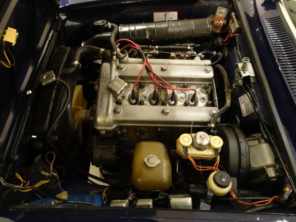 Bild 41/50 von Alfa Romeo 2000 GTV (1974)